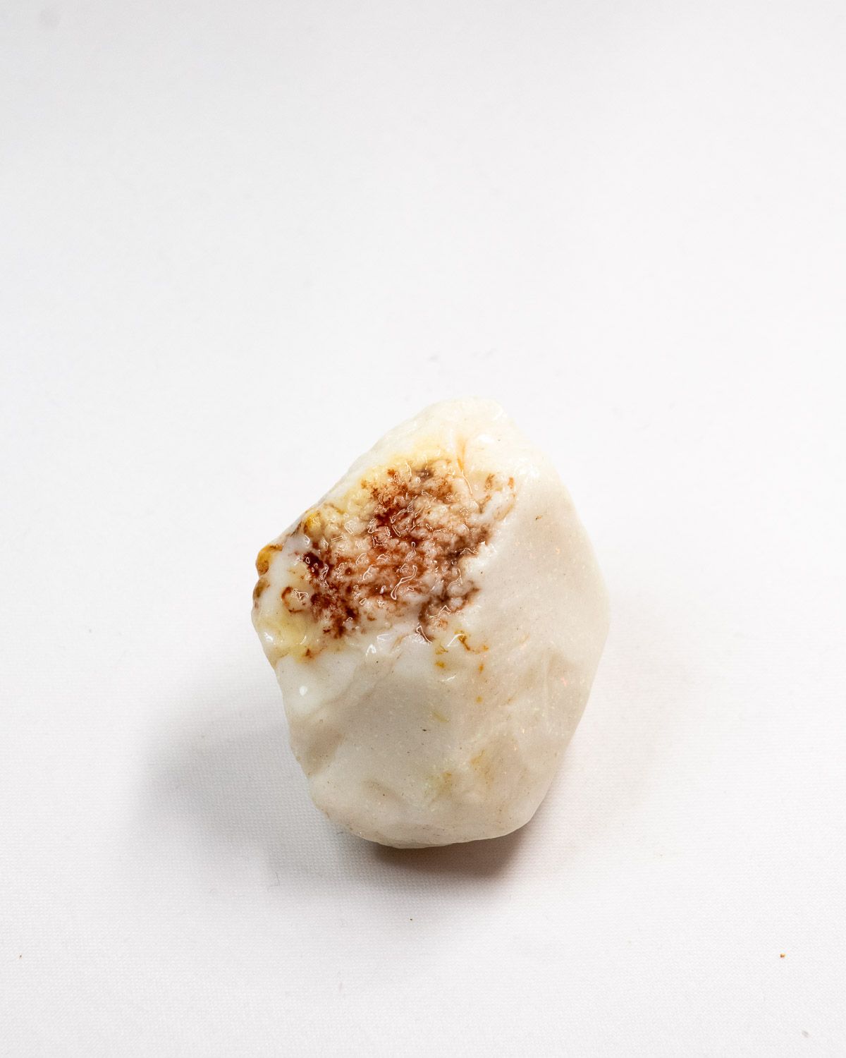 Opal No. 004, front face with a patch of red ironstone