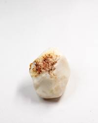 Opal No. 004, front face with a patch of red ironstone