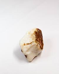 Opal No. 007, white face with a red-brown ironstone edge