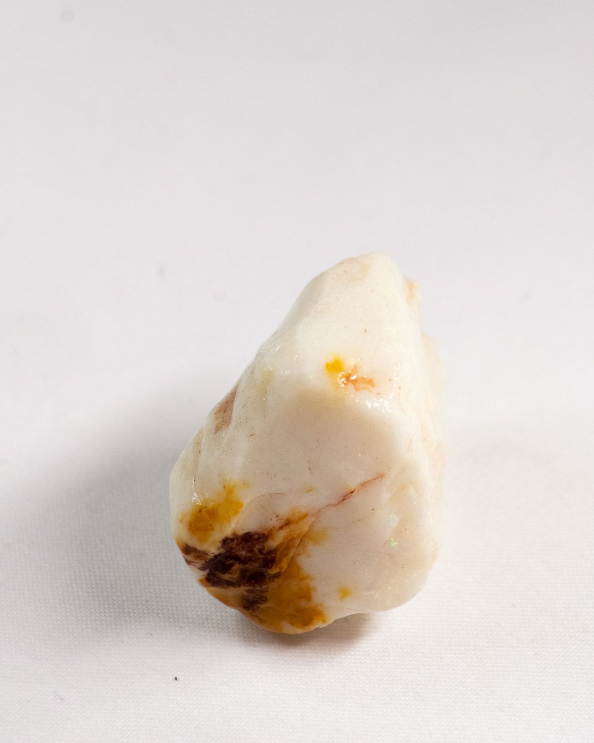 Opal No. 008, end with a touch of ochre ironstone
