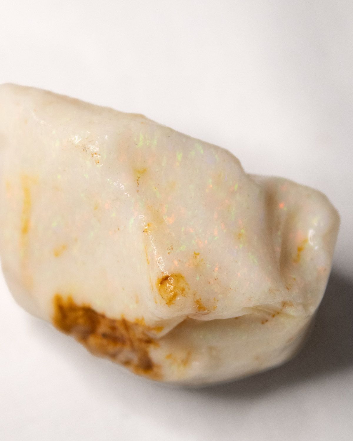 Opal No. 010, close up of the colour (1 of 3)