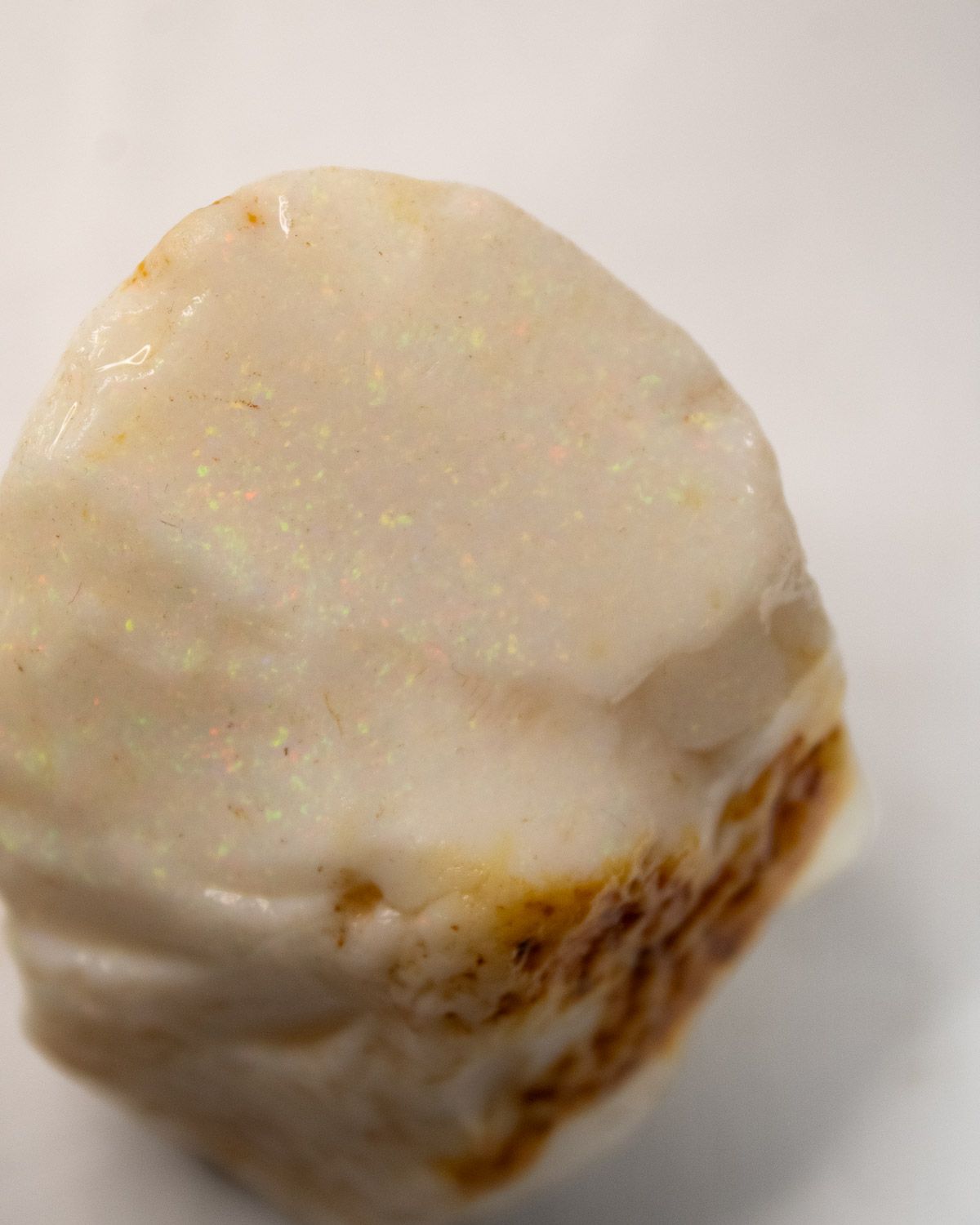 Opal No. 012, close up of the colour (3 of 6)