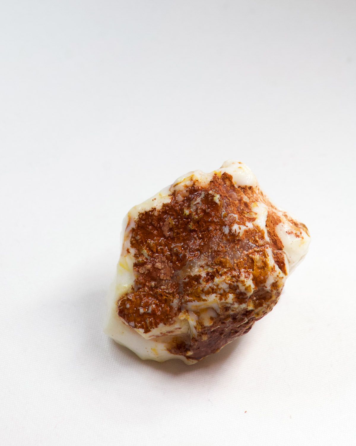 Opal No. 013, back with a red-brown ironstone face