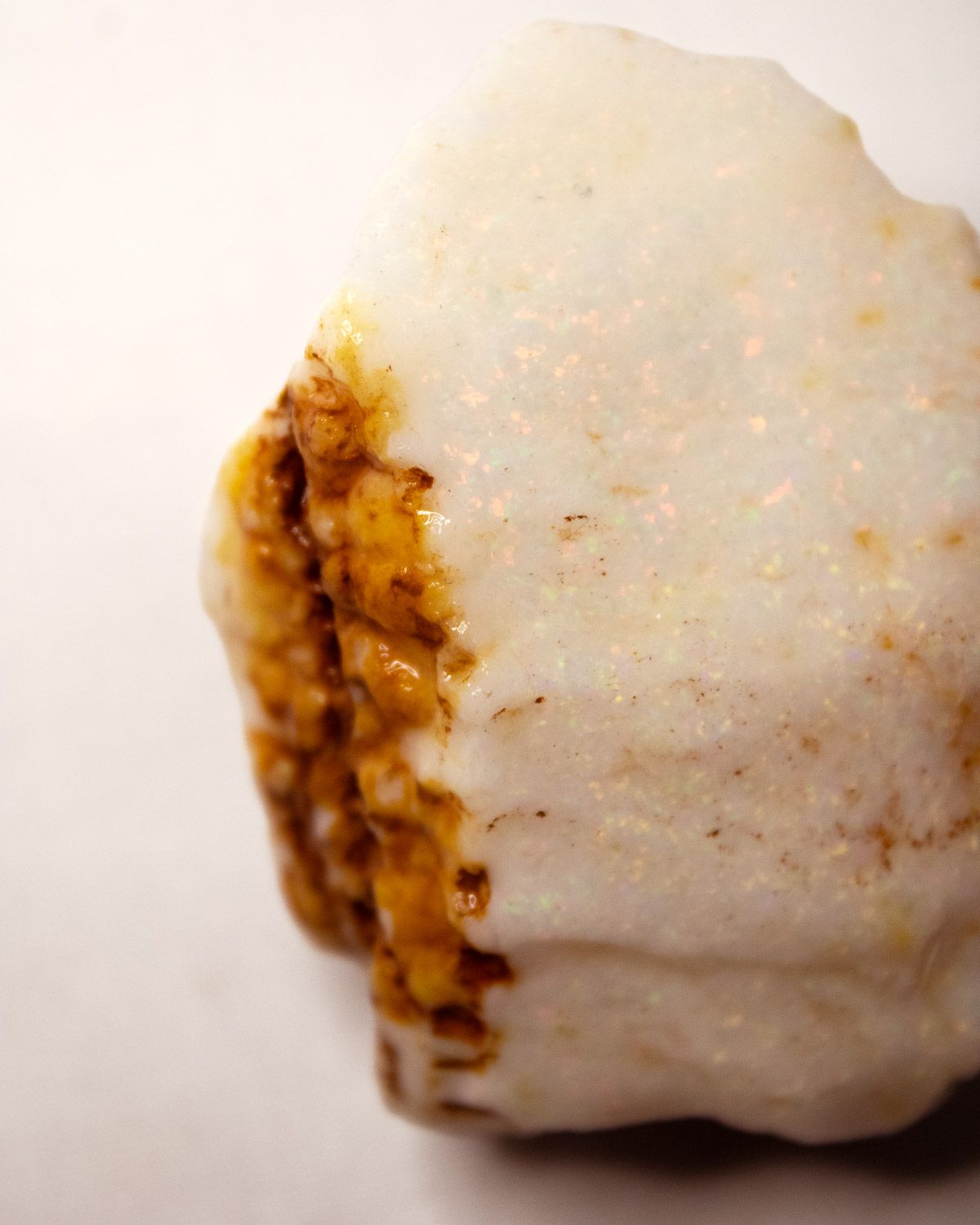 Opal No. 013, close up of the colour (1 of 5)