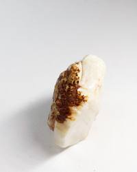 Opal No. 013, end with a dark ironstone patch