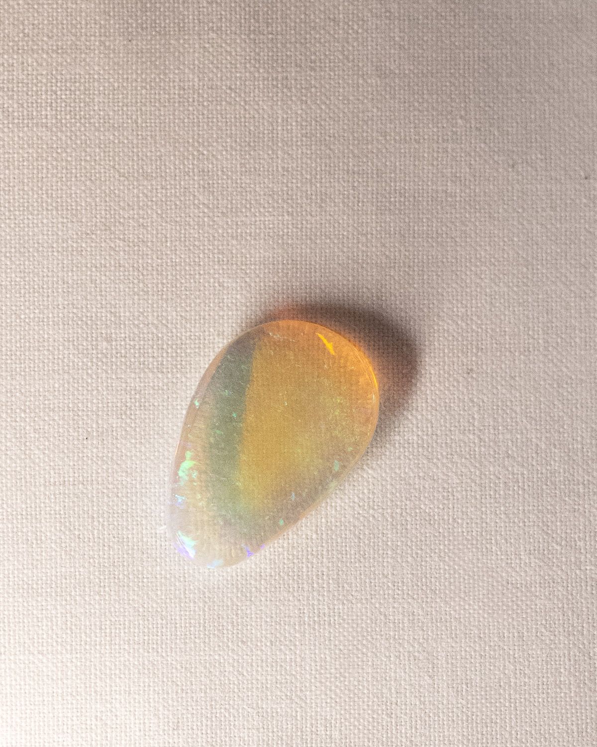 Opal No. 018, angled view of the amber and green halves