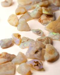 Opal No. 020, close up of pieces showing pin fire